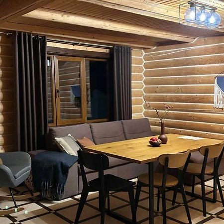 Oberig Apartmens Vorokhta Eksteriør billede